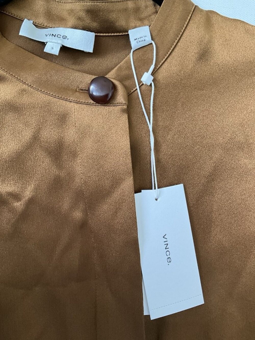 Vince Silk Band Collar Blouse in Cognac Womens Size S NWT Long Sleeves Designer - Picture 4 of 7